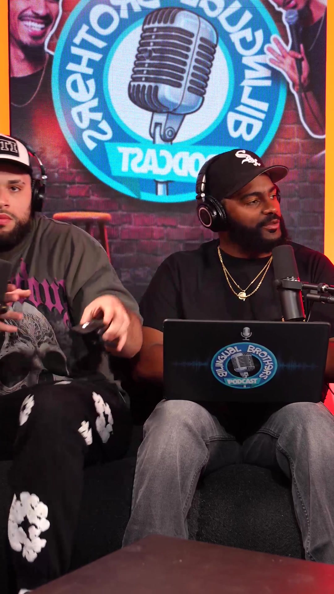 @Bilingual Brothers Podcast 🎙️