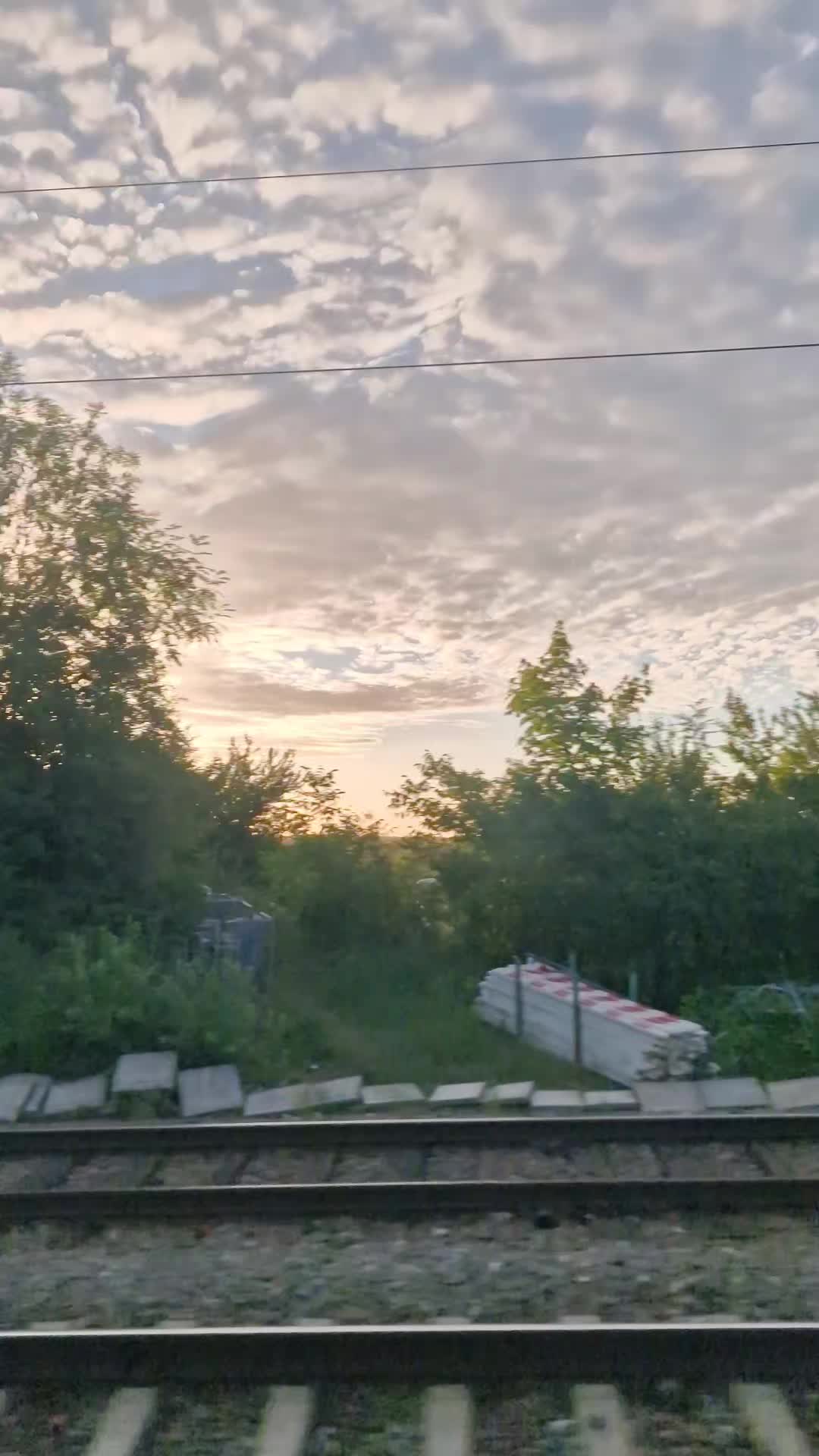 @Hüsi