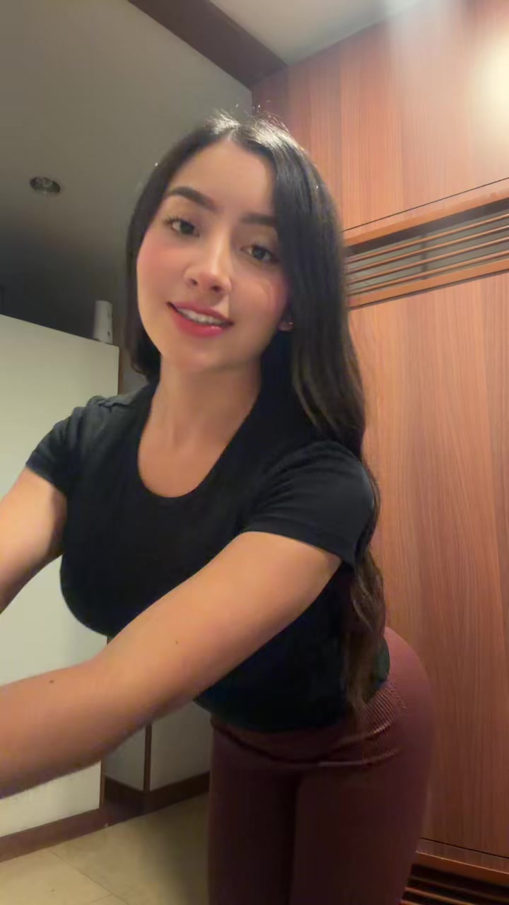 @valecadena23