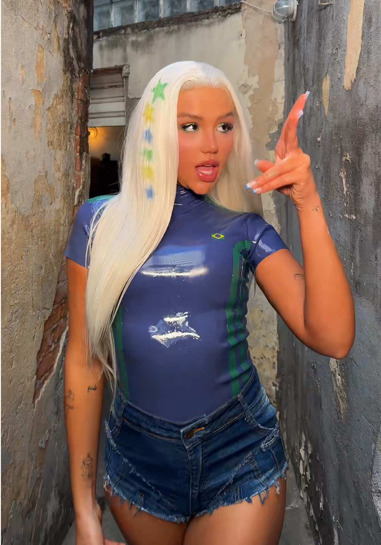 @Vivi