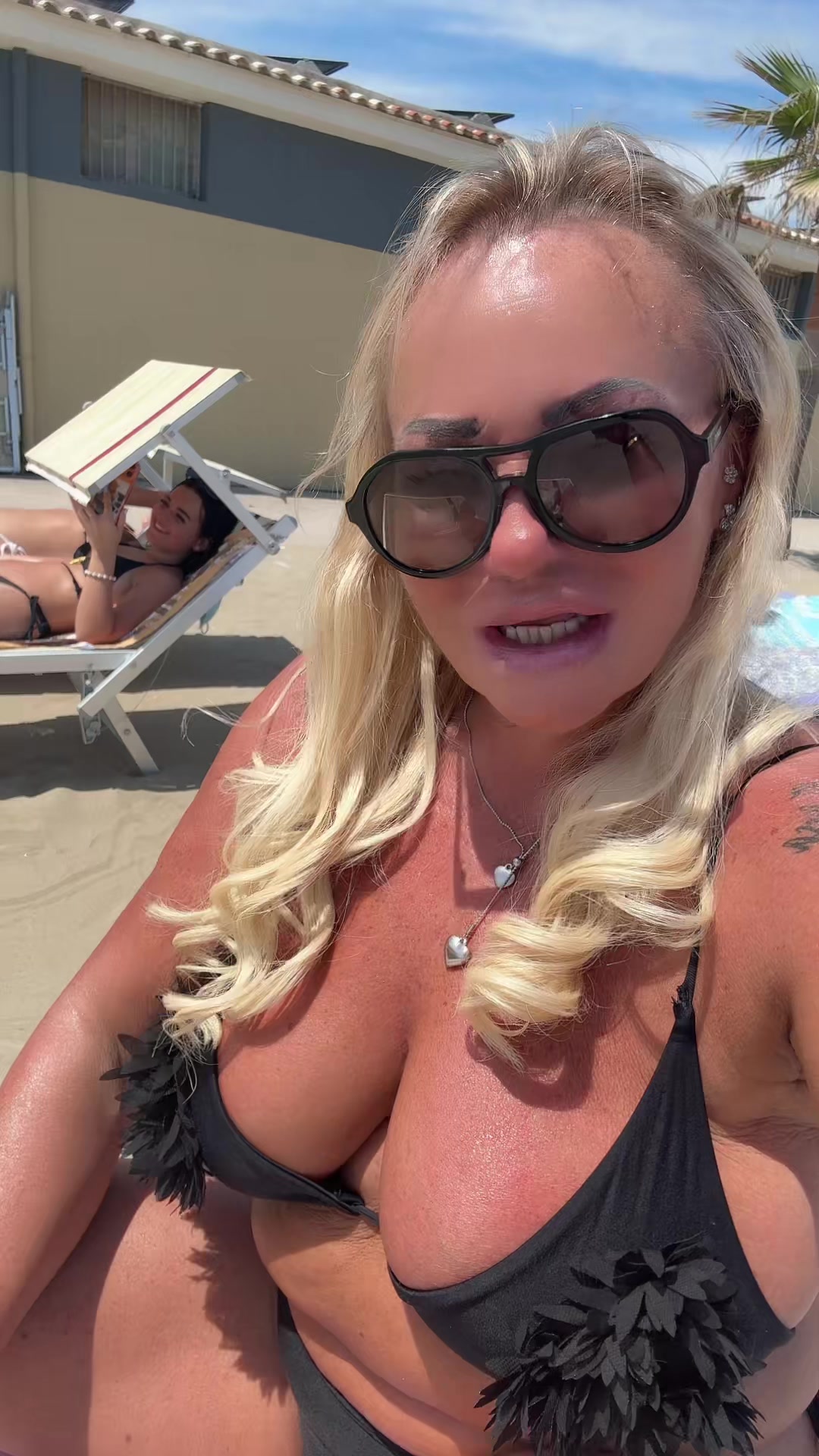 @Angela