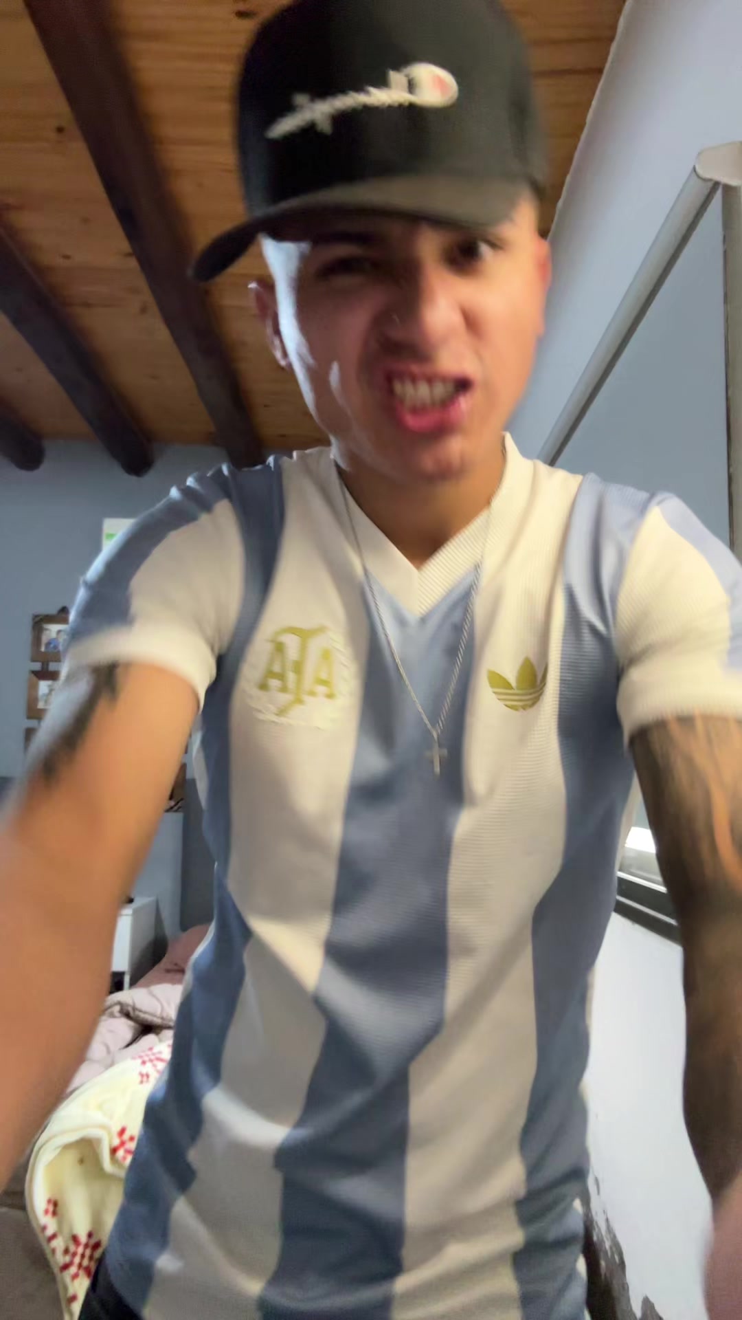@ale_naza05