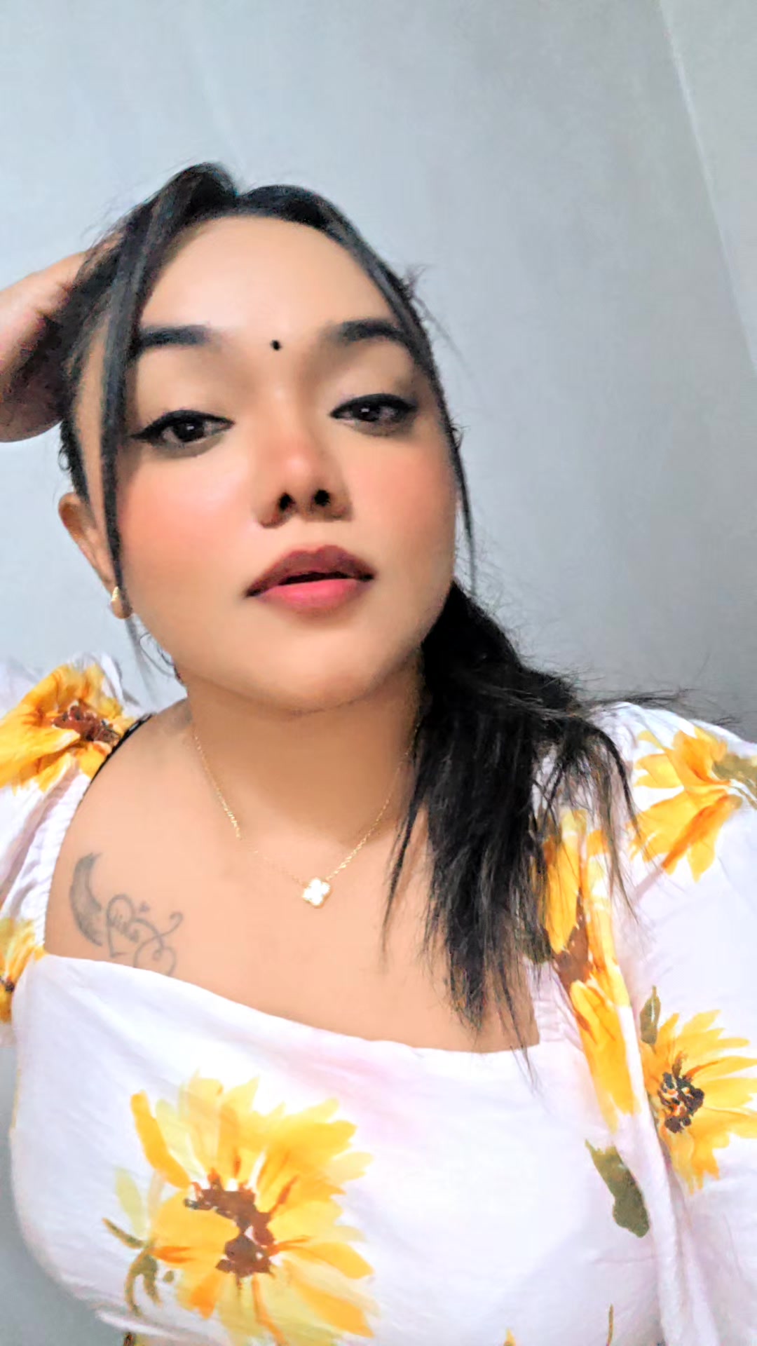 @Sharon_Raj🔥