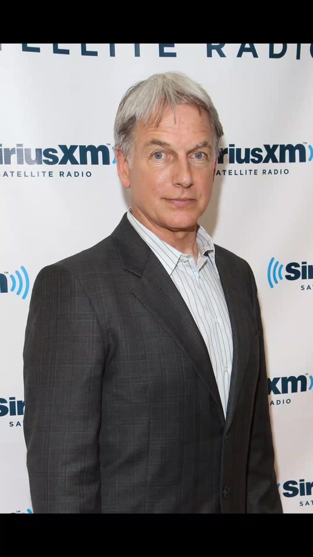 @Mark Harmon personal page