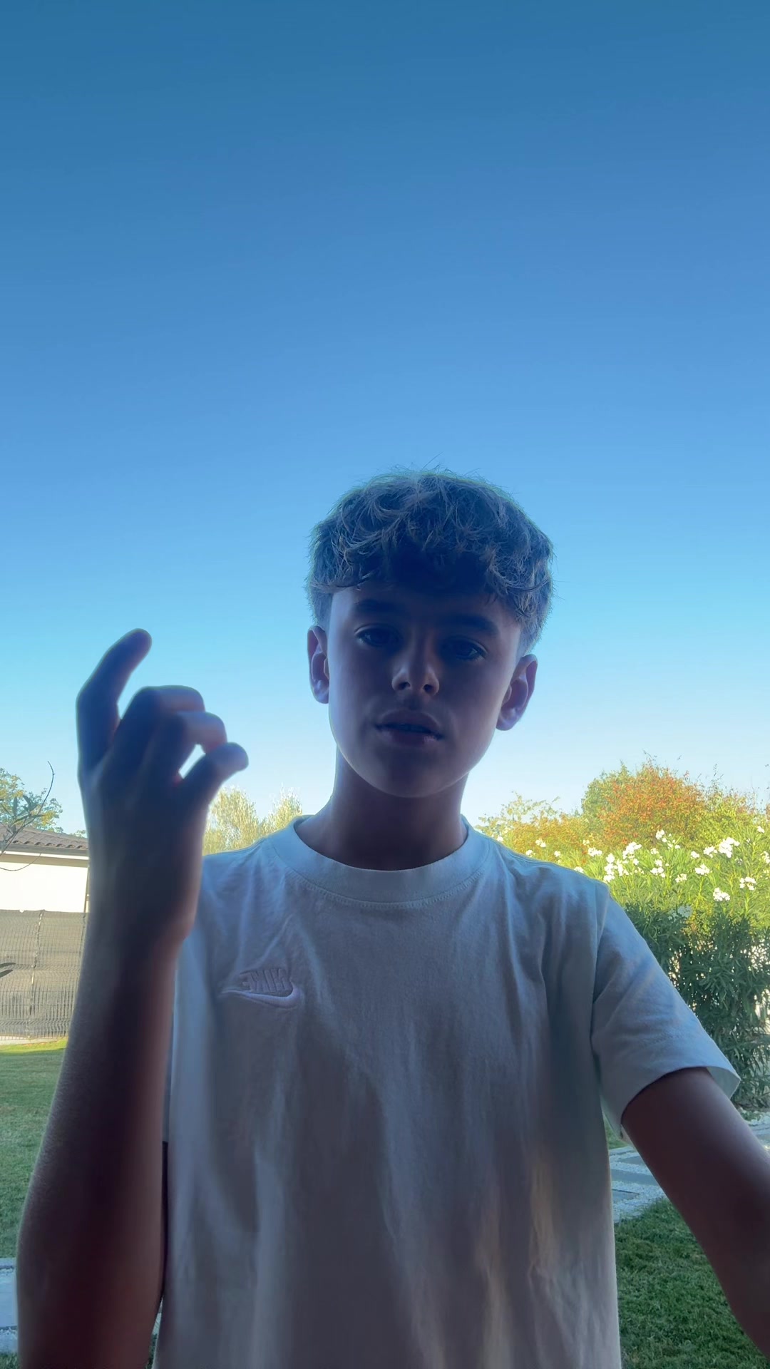 @👑