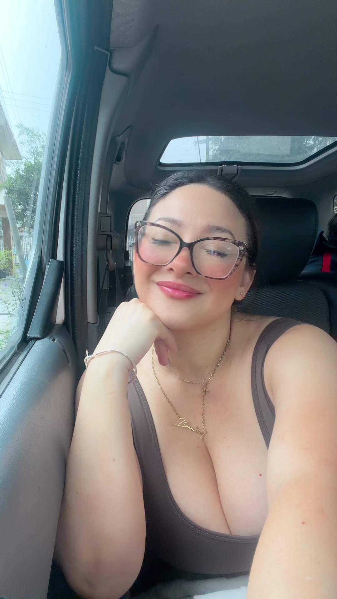 @Solo ll&aacute;mame BZ ✨💋