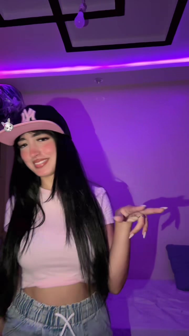 @👩🏻🦯➡️