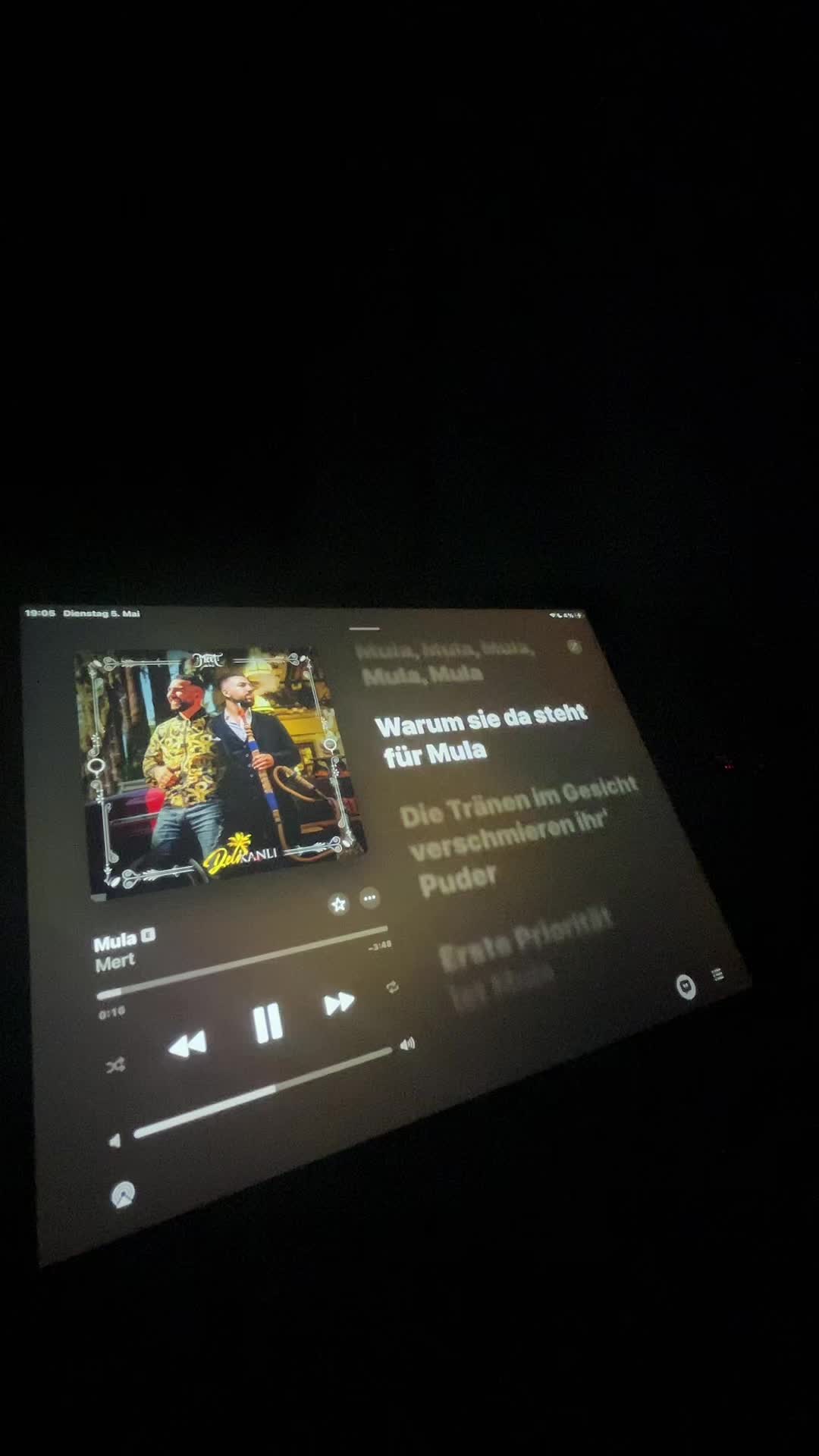@Applemusik_Lyrics.
