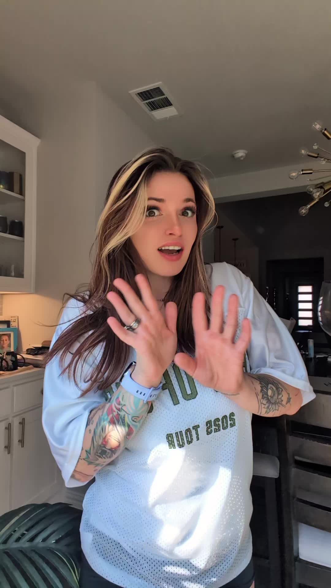 @BibbidiBobiBoo | Streamer
