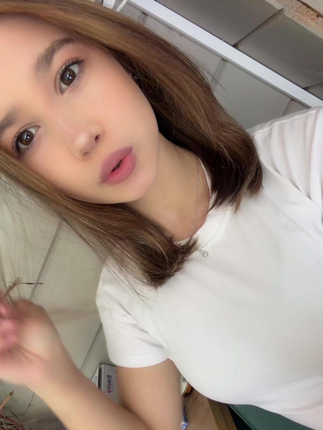 @vi💭