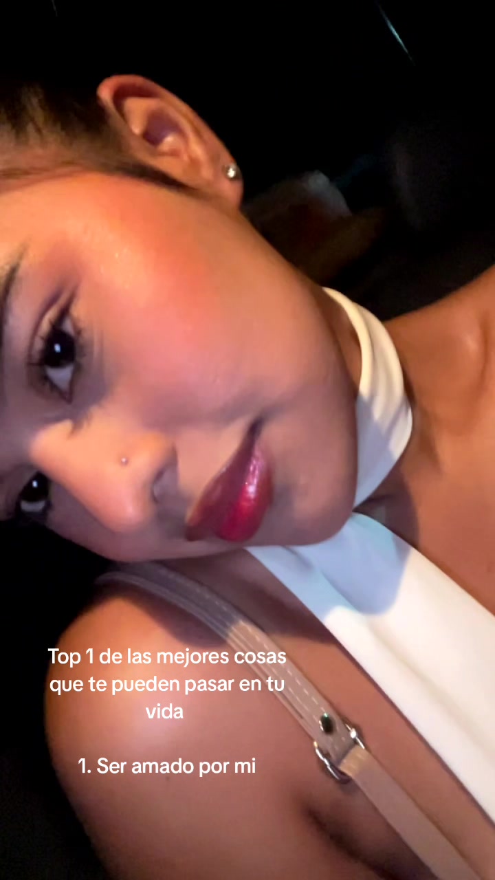 @Viviana Isabel