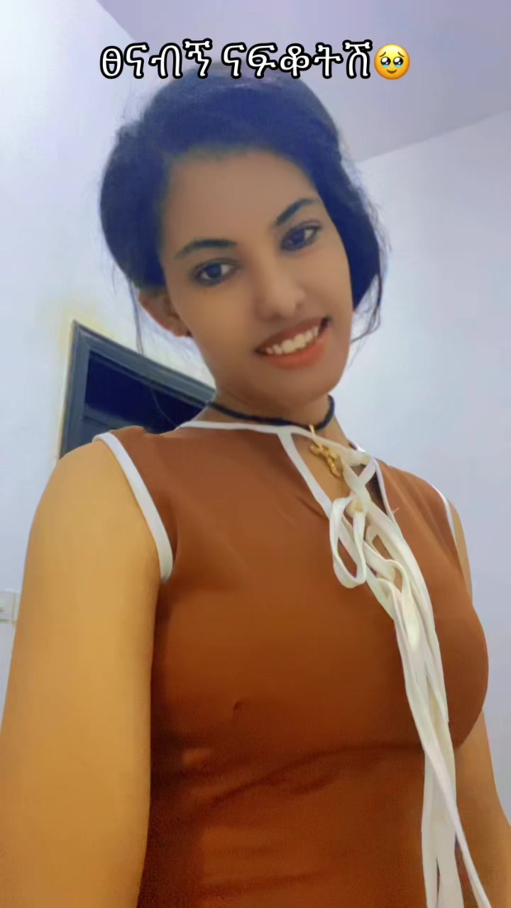 @ትንሿ ነኝ አንድ ለናቷ🫅🦋💫ያባቷ🫅💝