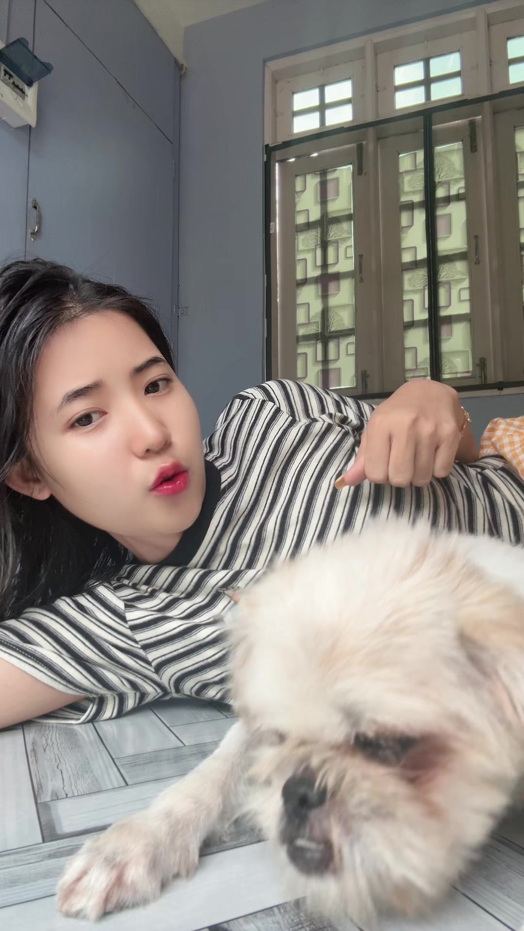 @Shwe Zin