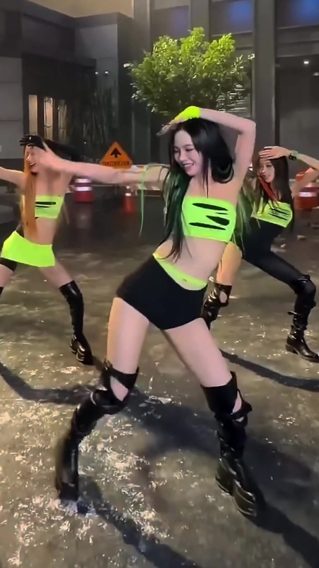 @Ni_hyu