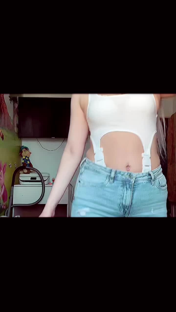 @♋️𝓒𝓱𝓮𝓻𝓻𝔂 ♡