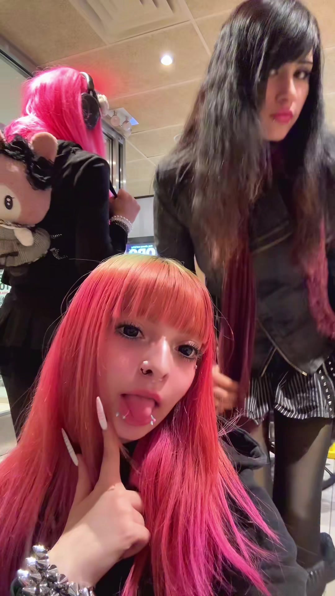 @lovemenow