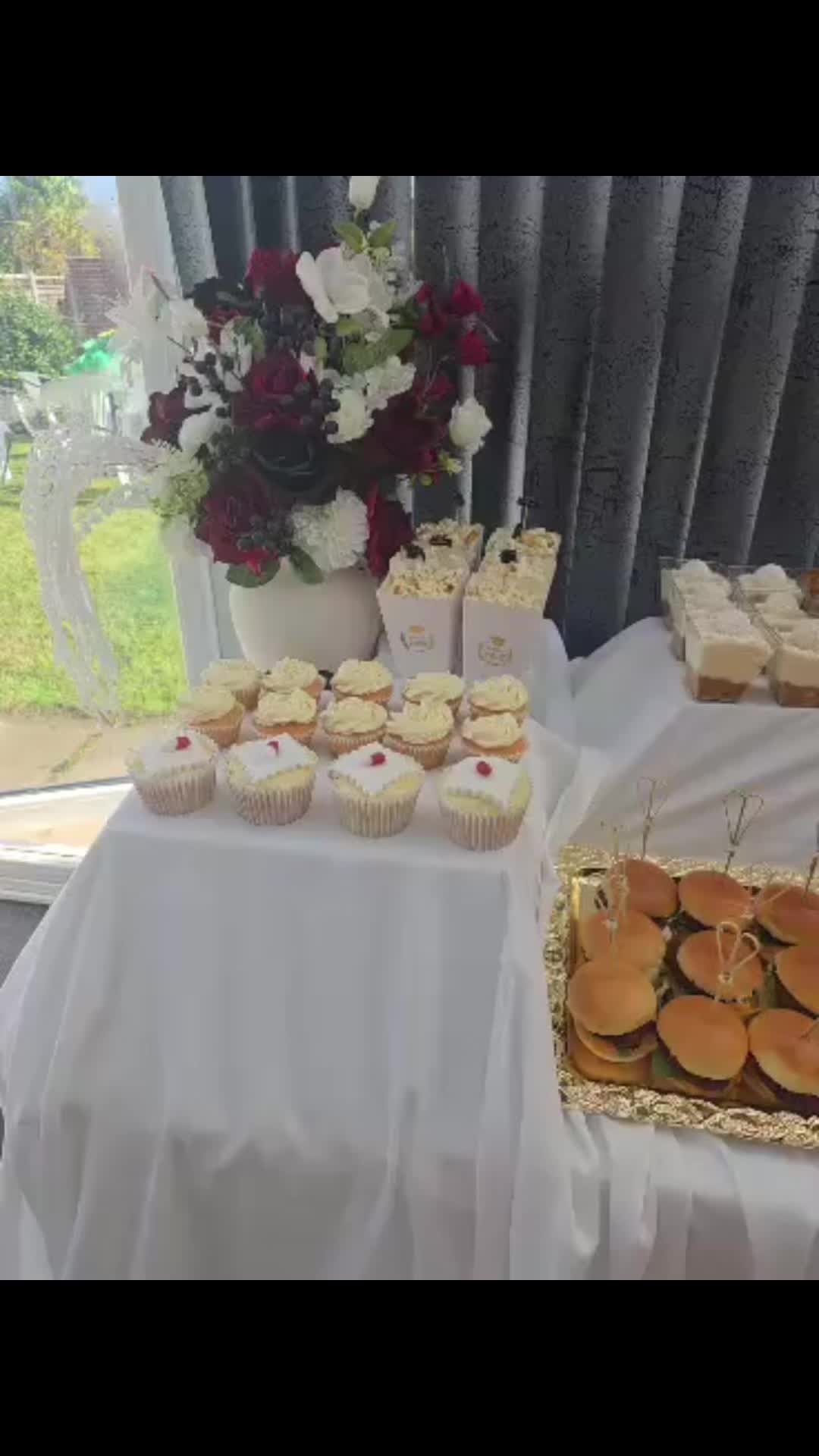 @Flowers By Fozia