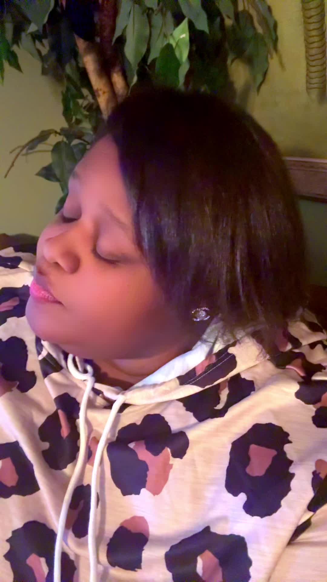 @lovetosmile