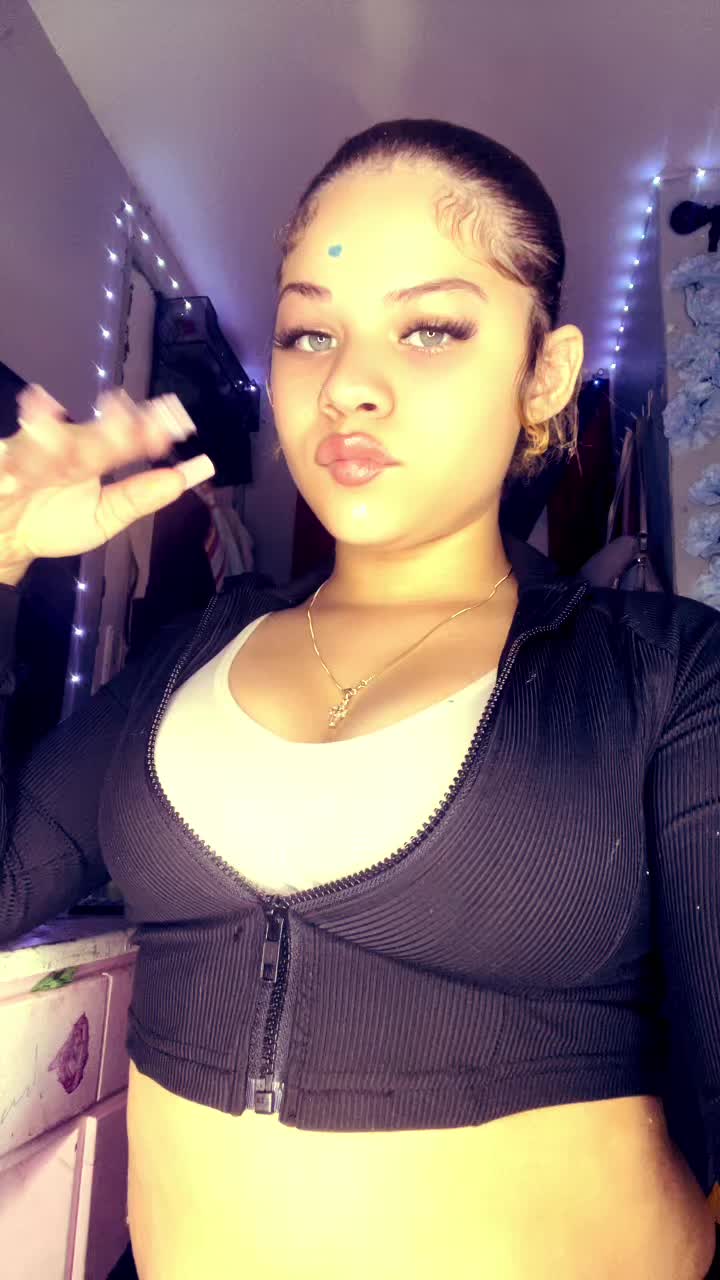 @Lily_nyc16