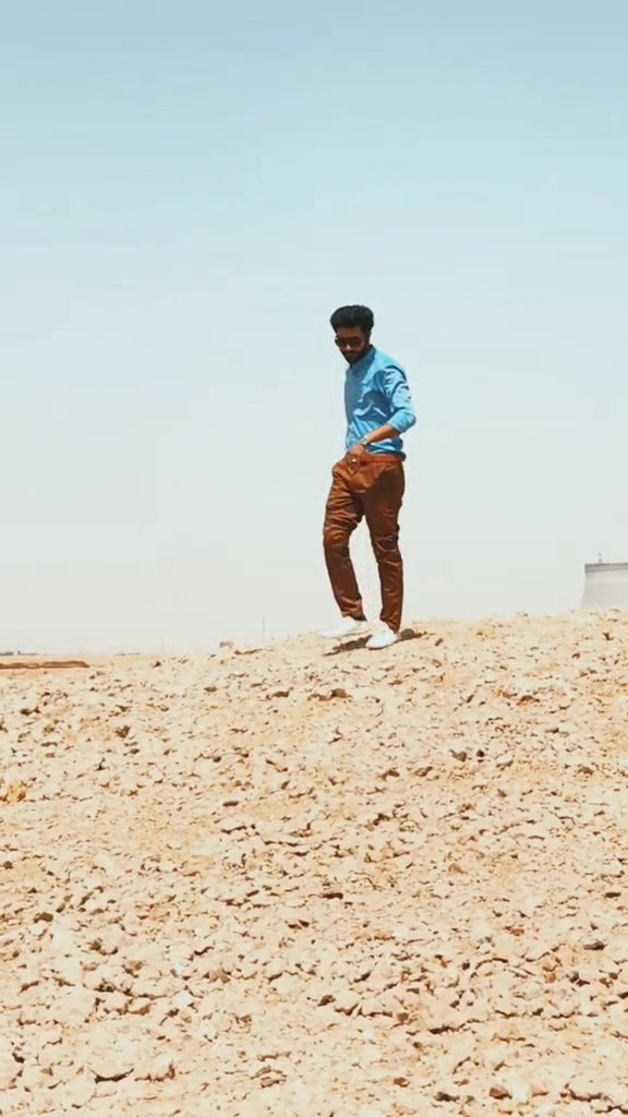 @Awiii10