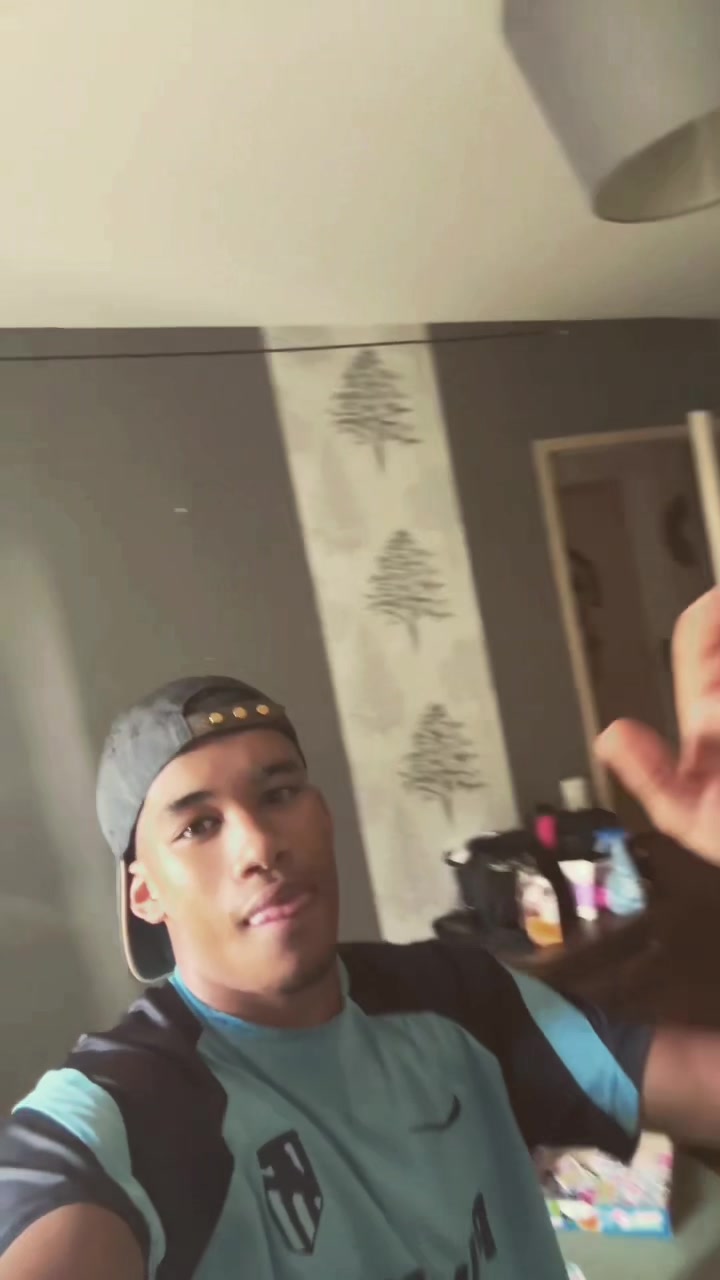@userrrroxm