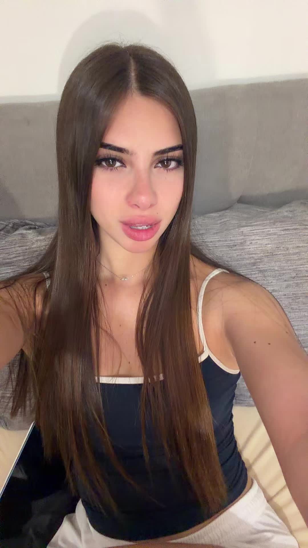 @laviniacamillo