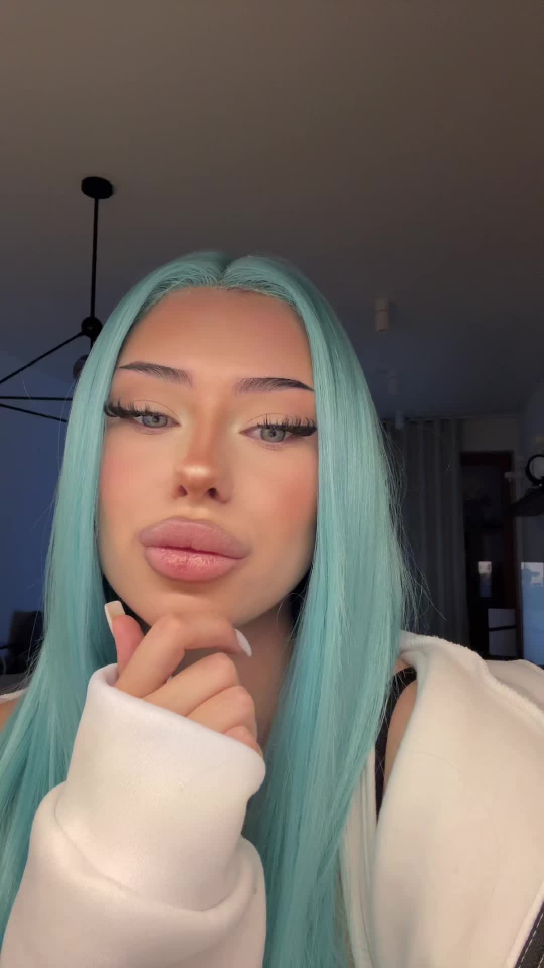 @Syndii69