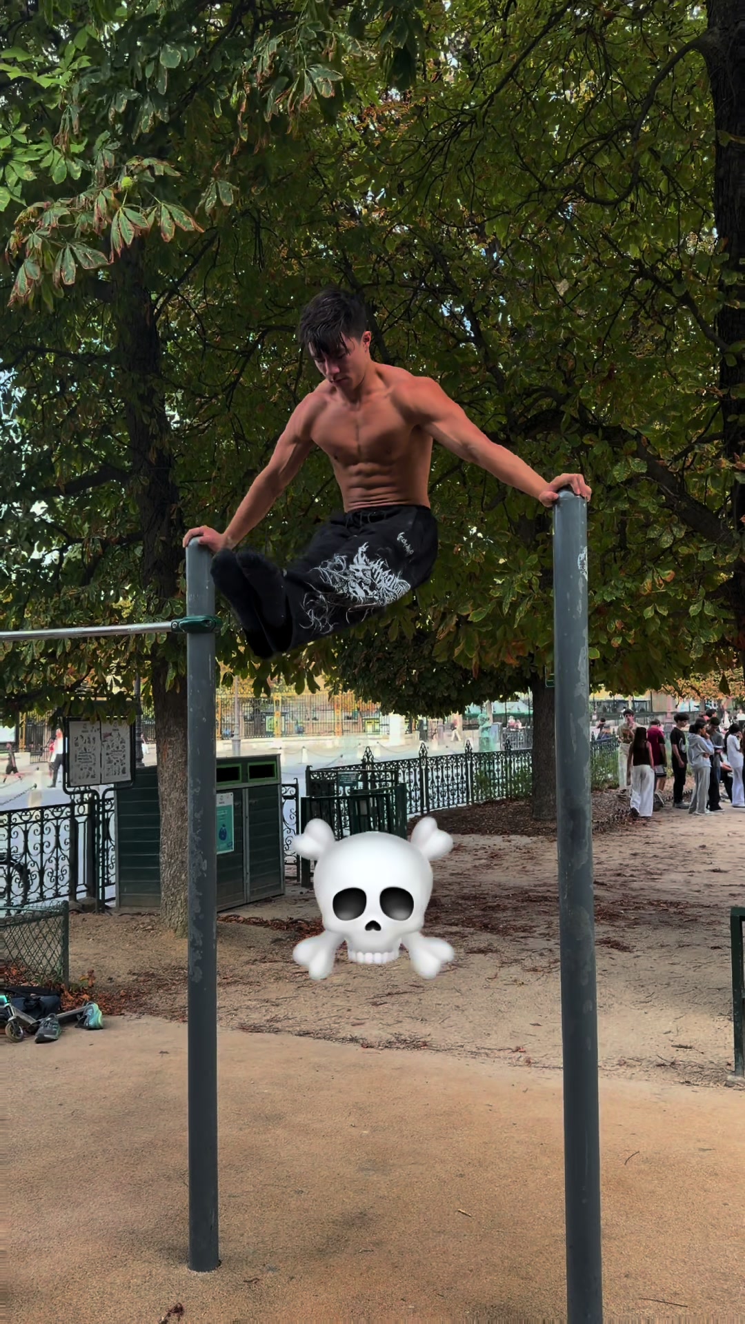 @Baki_calisthenics