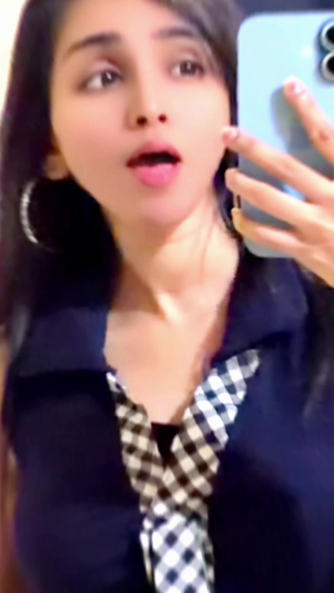 @꧁•⊹٭𝙿𝚅.𝙳𝙴𝚅𝙸٭⊹•꧂