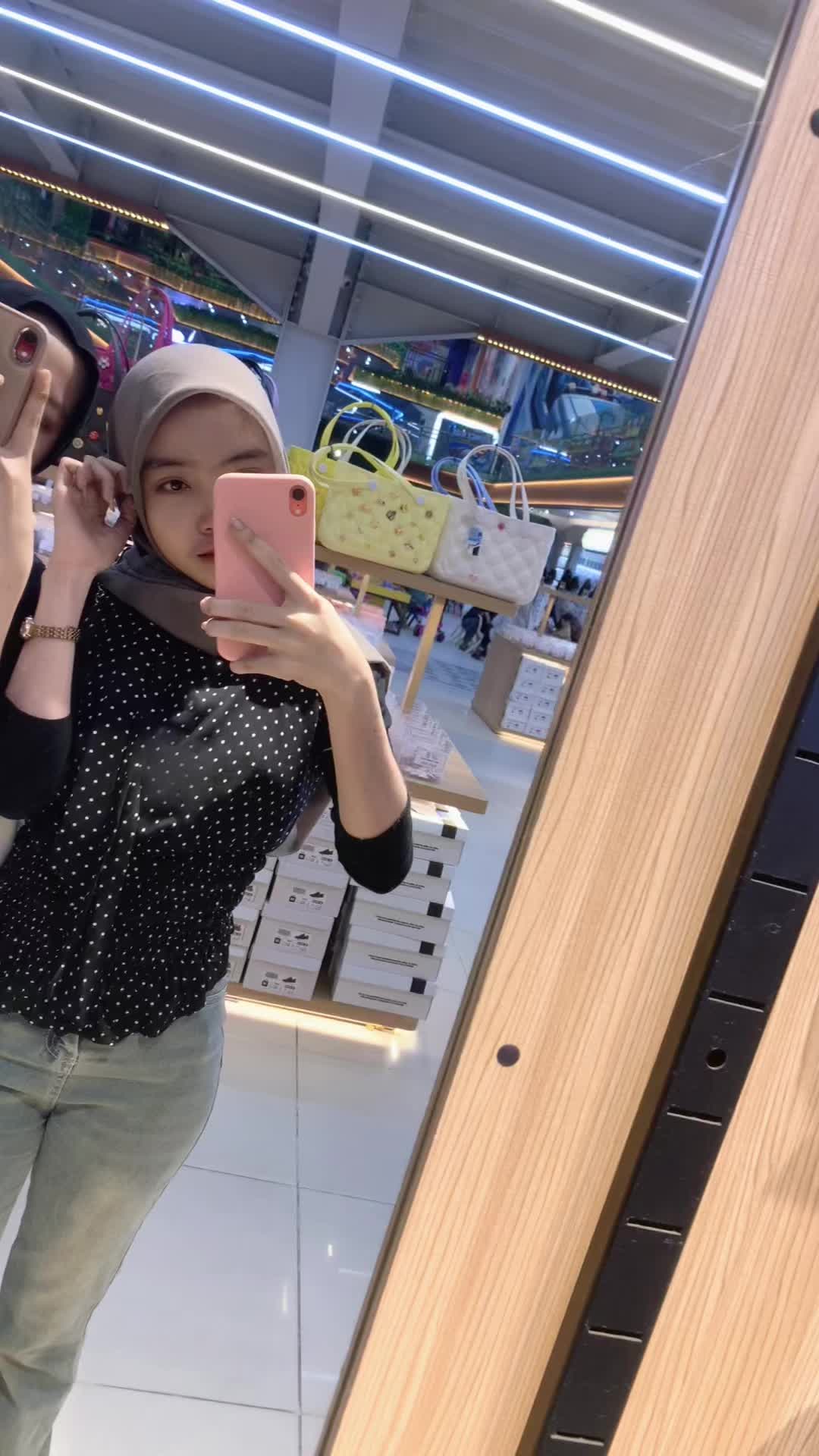 @tia🦕