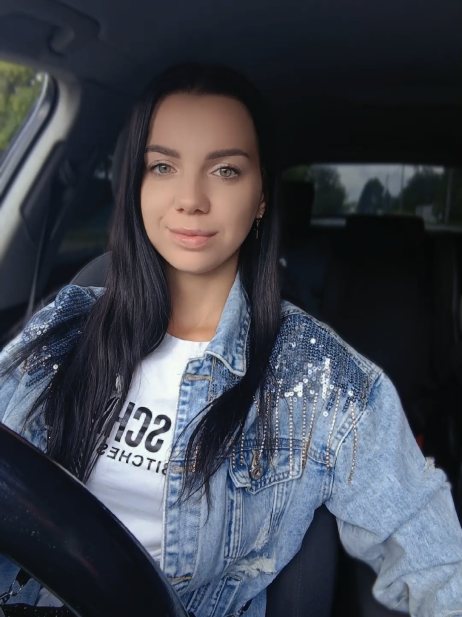 @czarneniebo___