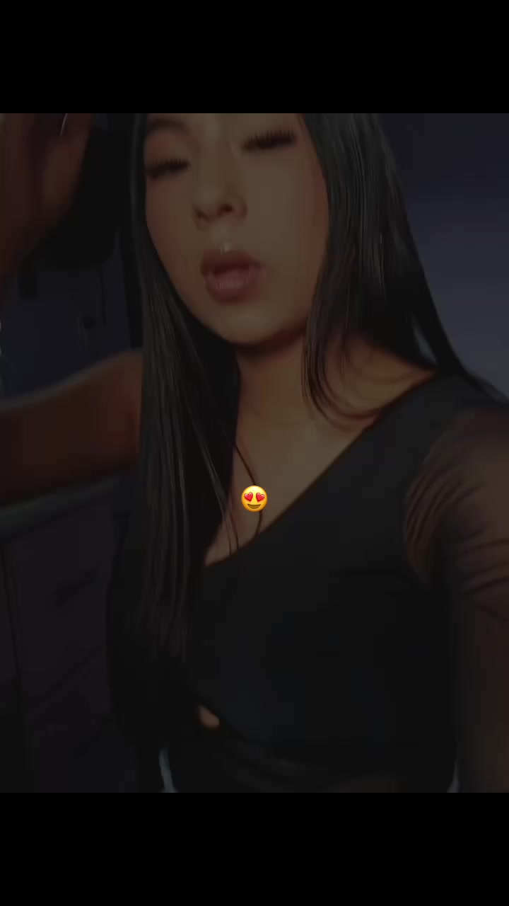 @𝒴𝑒𝒾𝓂𝓎🍒.