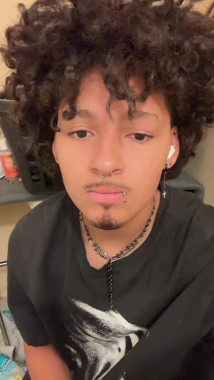@Nya💤🖤15