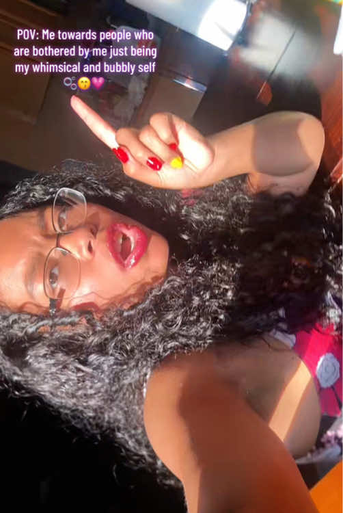 @Mera_årtist