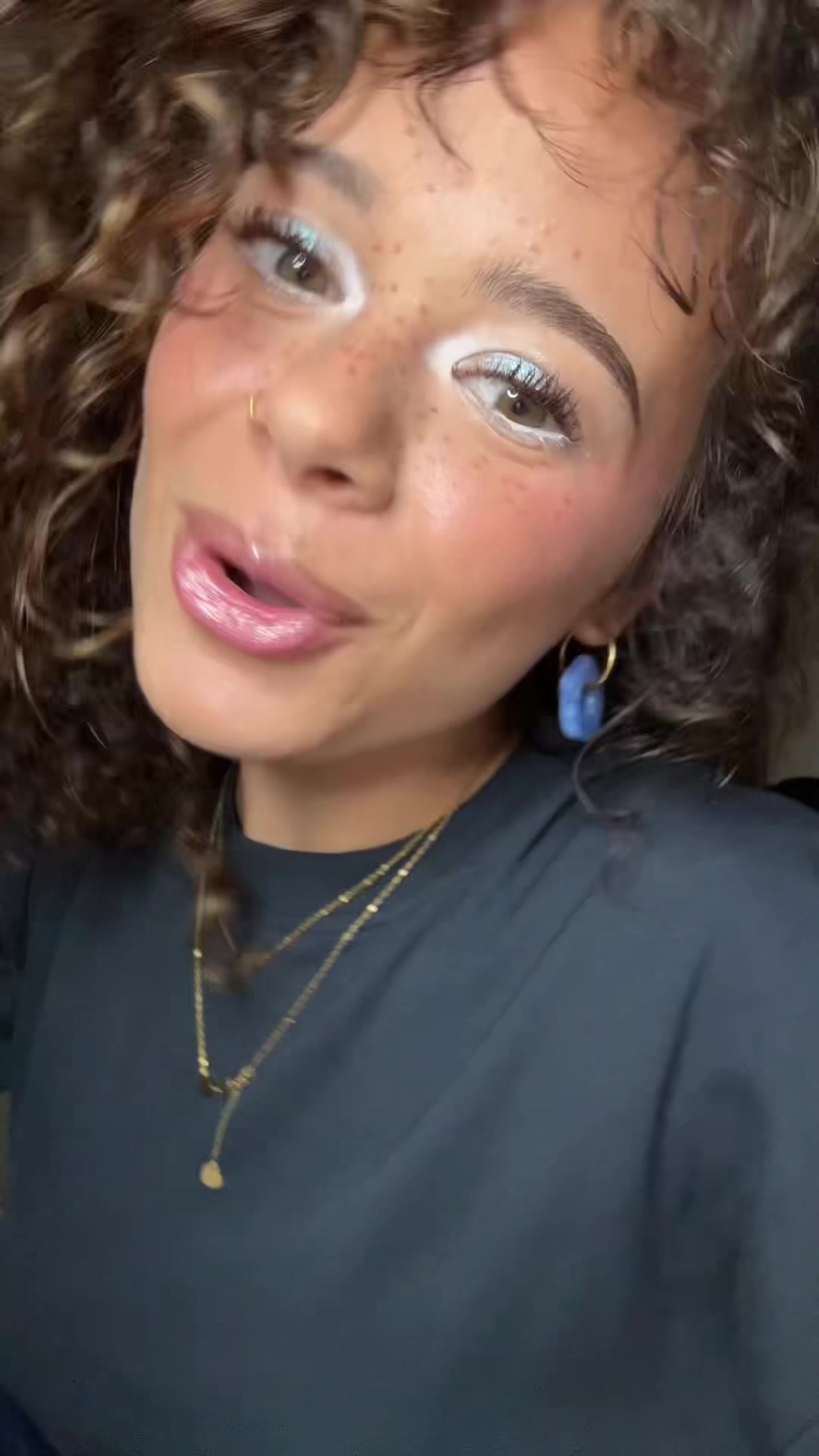 @CURLYBROWNIE• hair, GRWM •