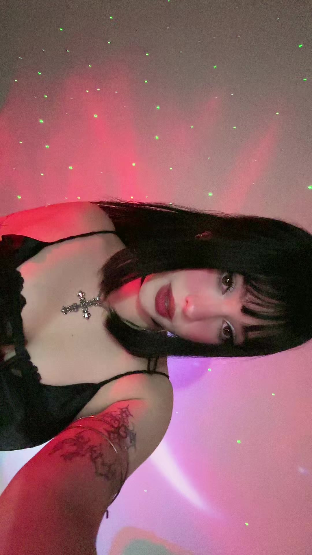 @bella lie🖤
