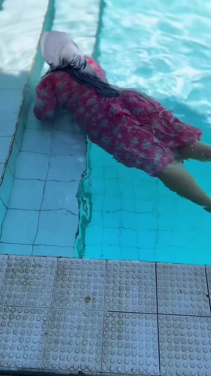 @momsreyh