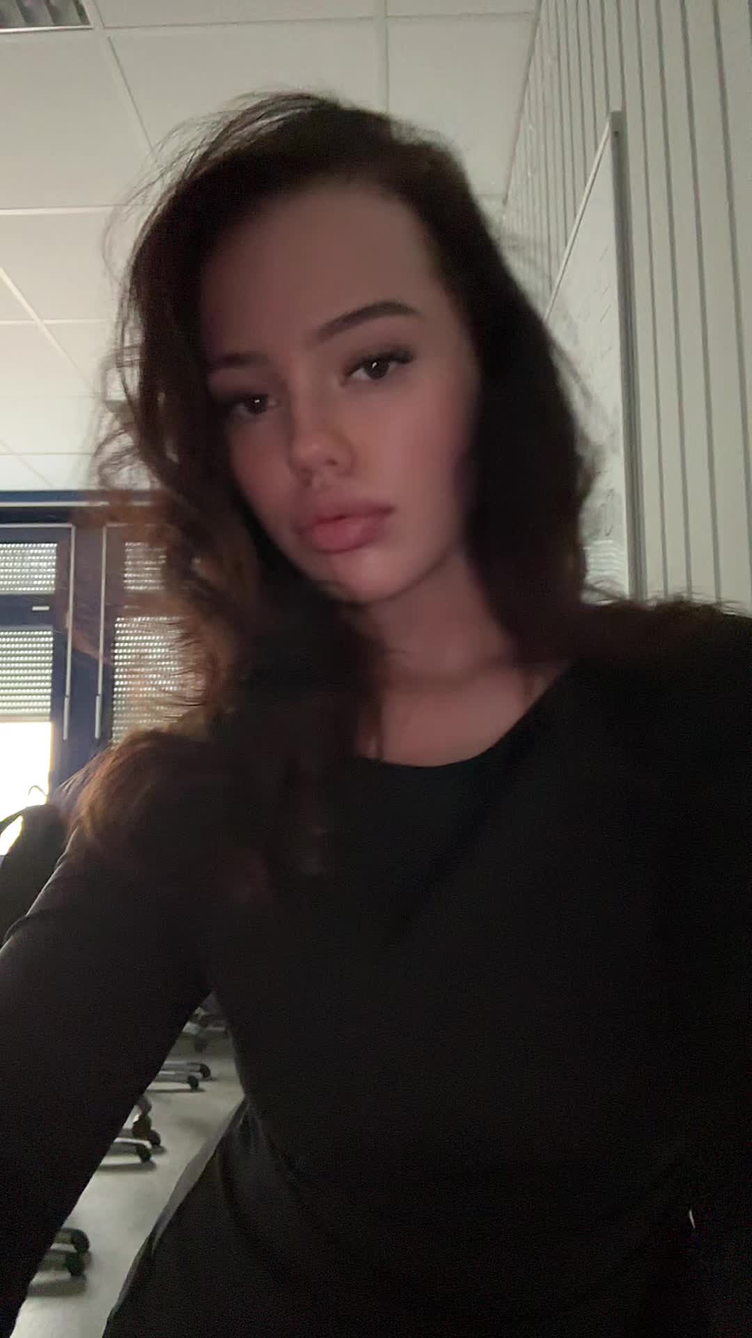 @๐ฅ๐๐โฏ