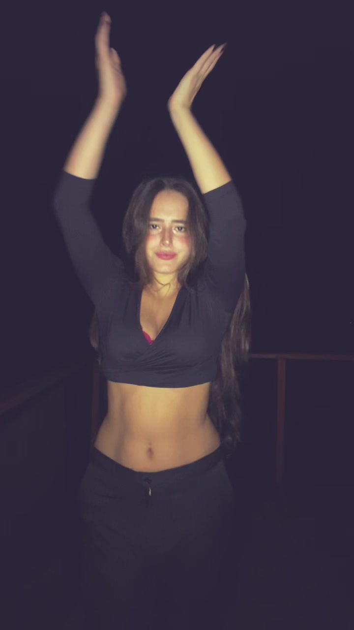@Larissa Victorello