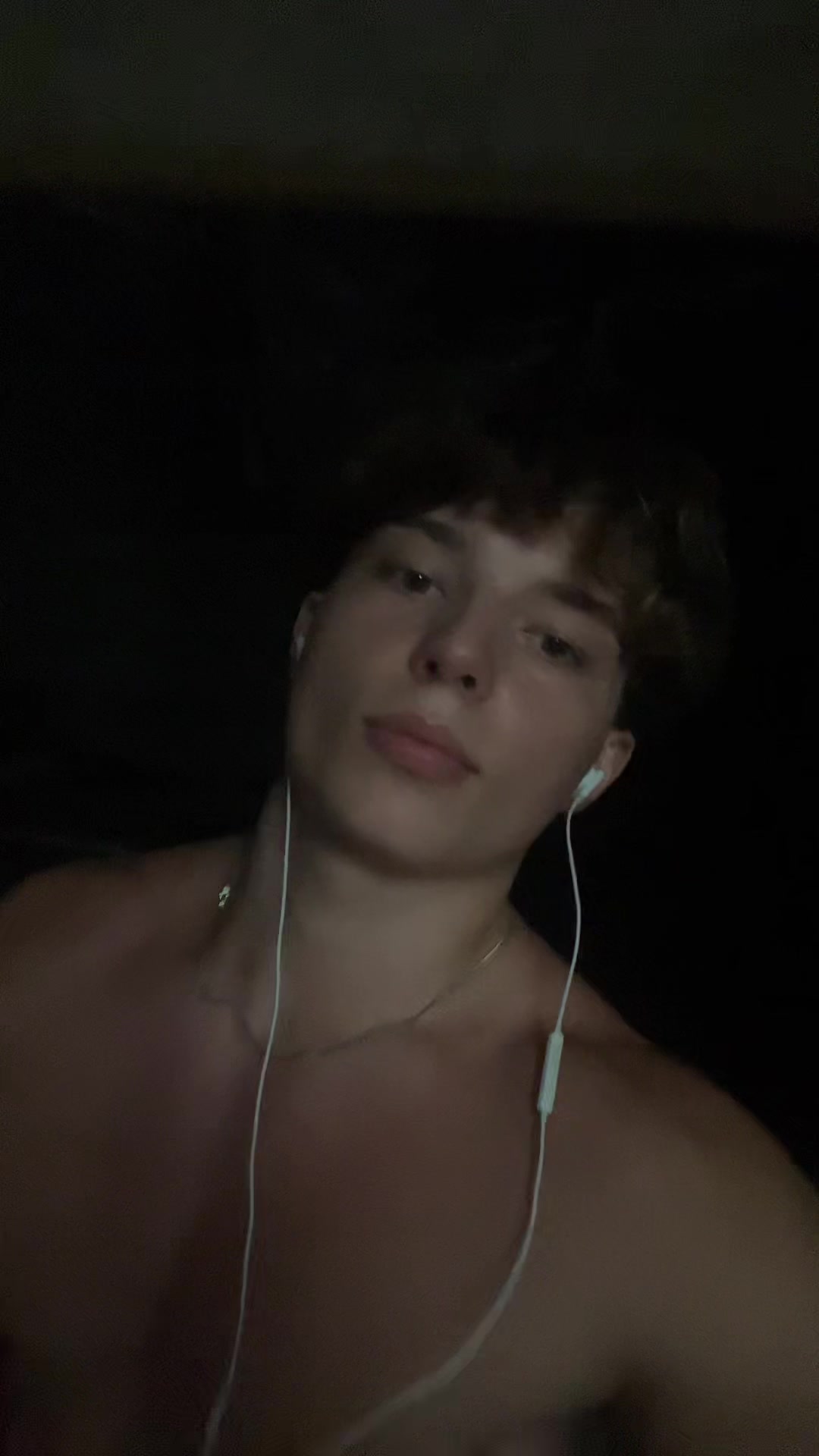 @Ice 🧊