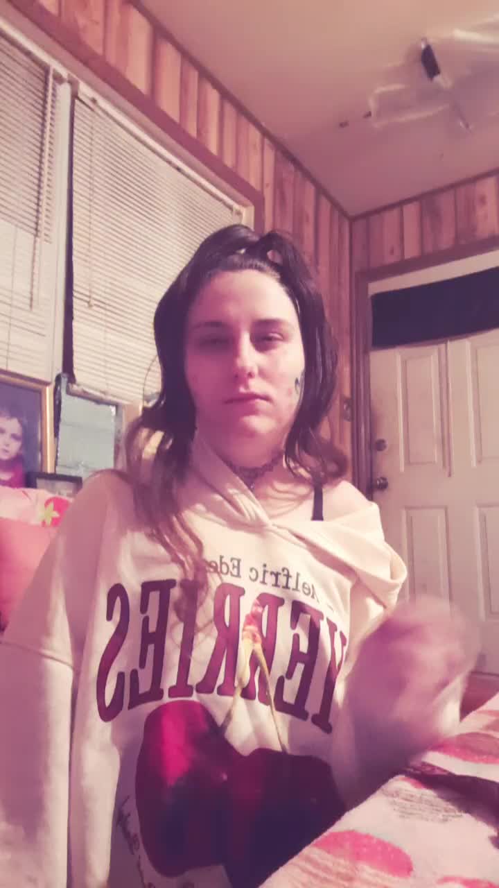 @Julietta Lynn