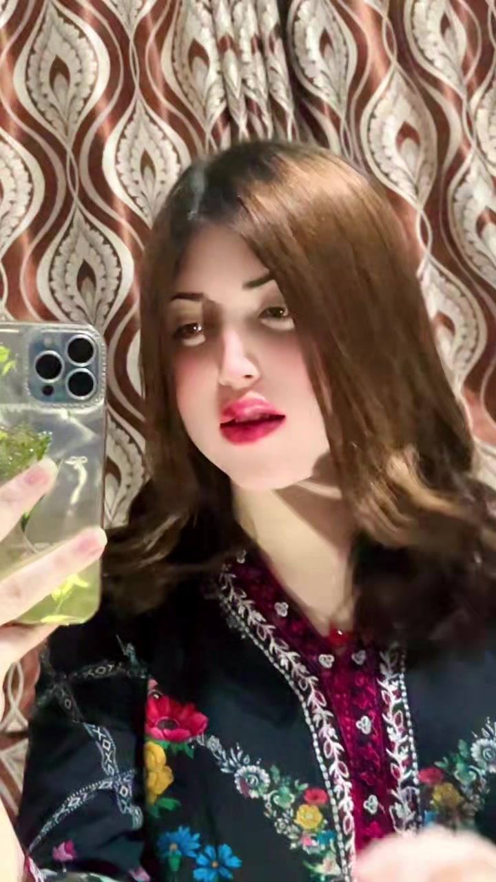 @🥀🦋 BARFI QUEEN 🥀
