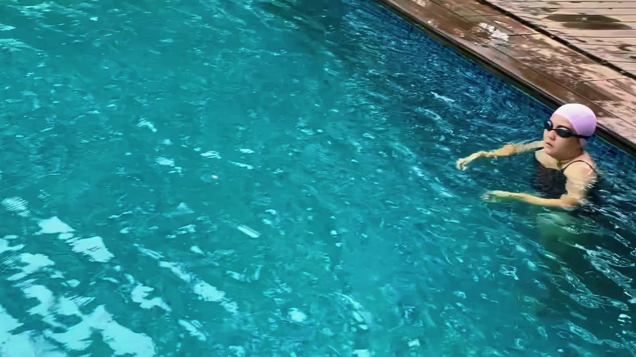 @Tr Thaephyu Aung Swim Coach