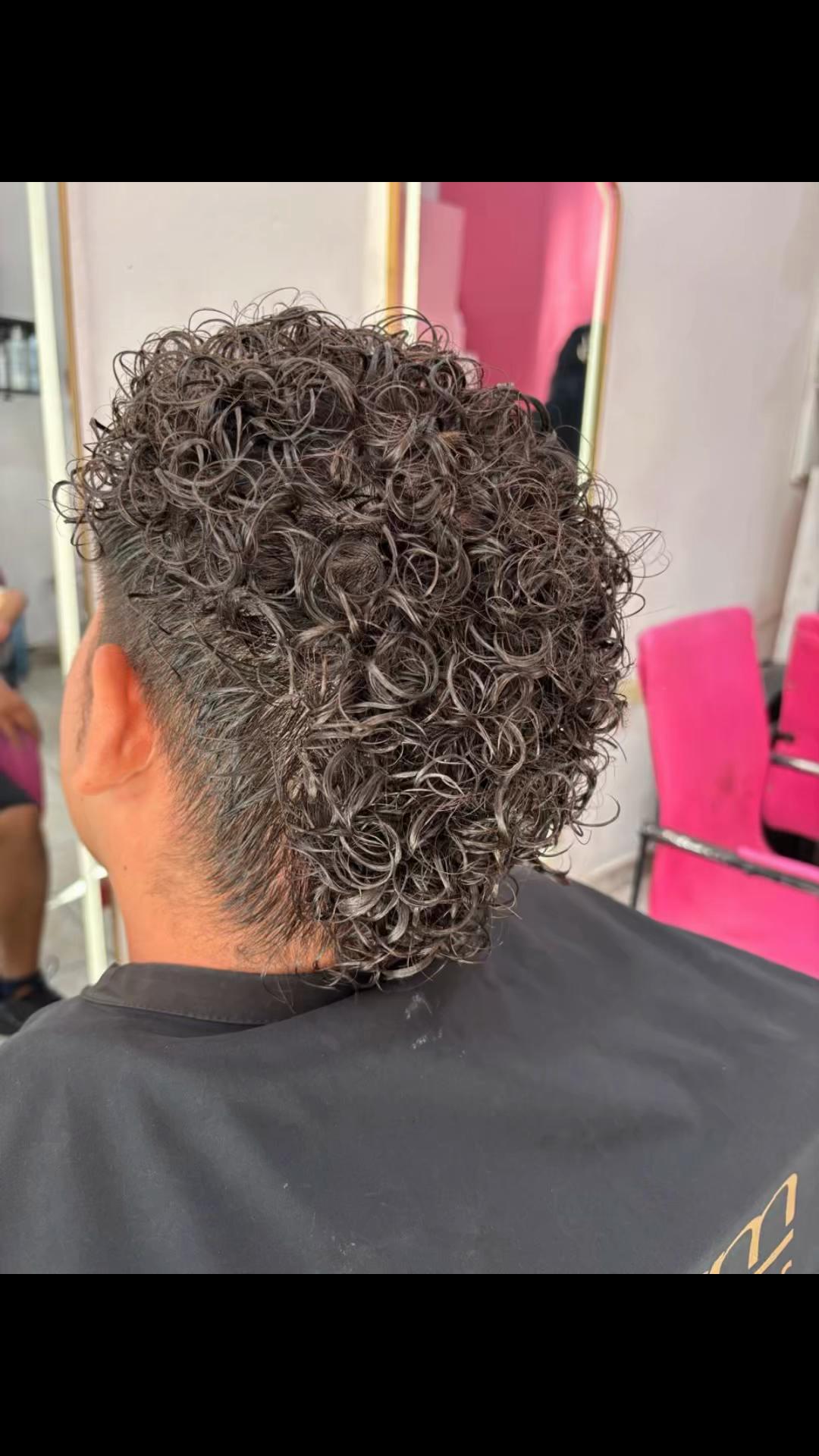 @✂️AnnaQuirozHairDesigner💎