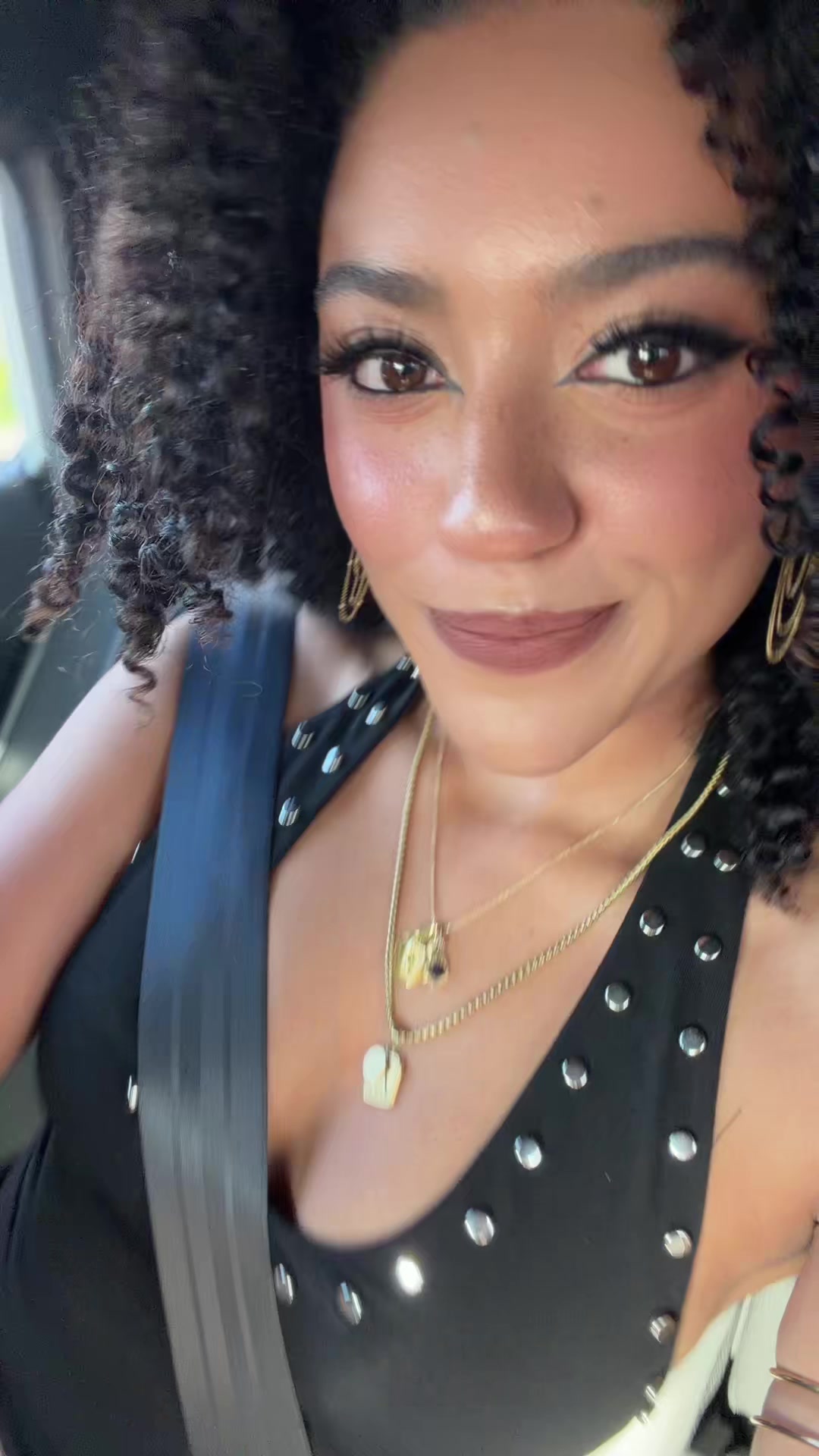 @adrianna<3
