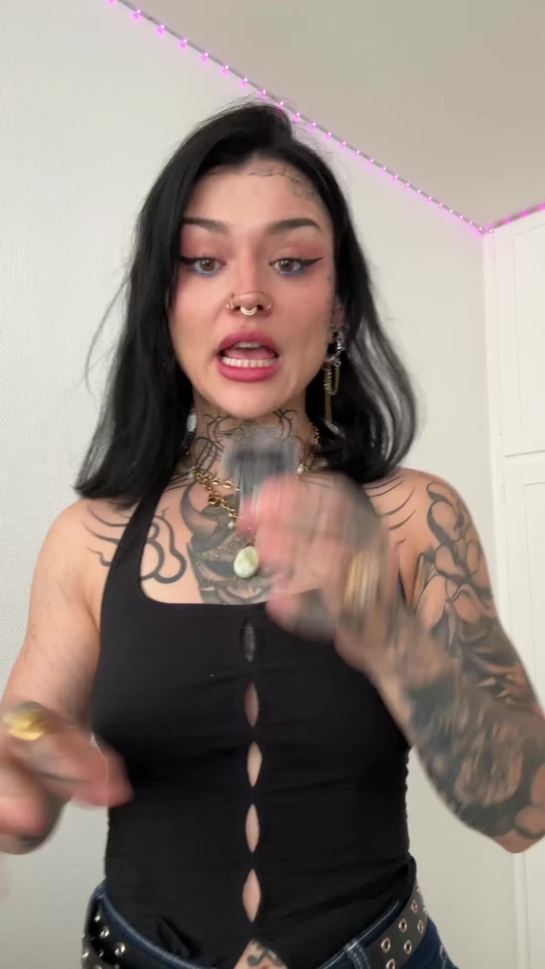 @ALUUNERA