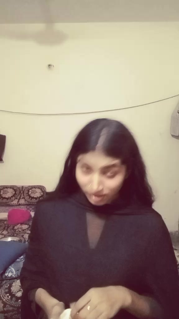 @ZARISH.AR.GILL🕊️