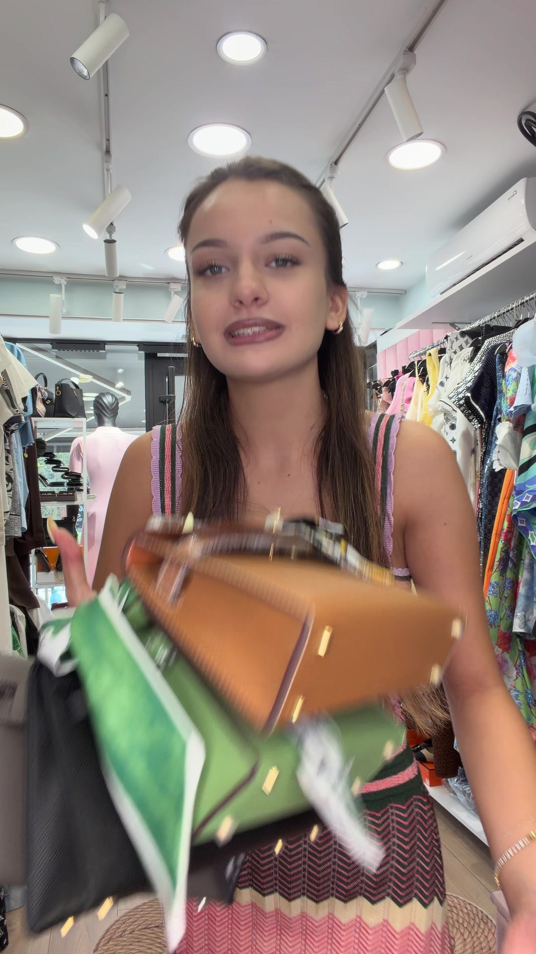 @boutique.jasmine3
