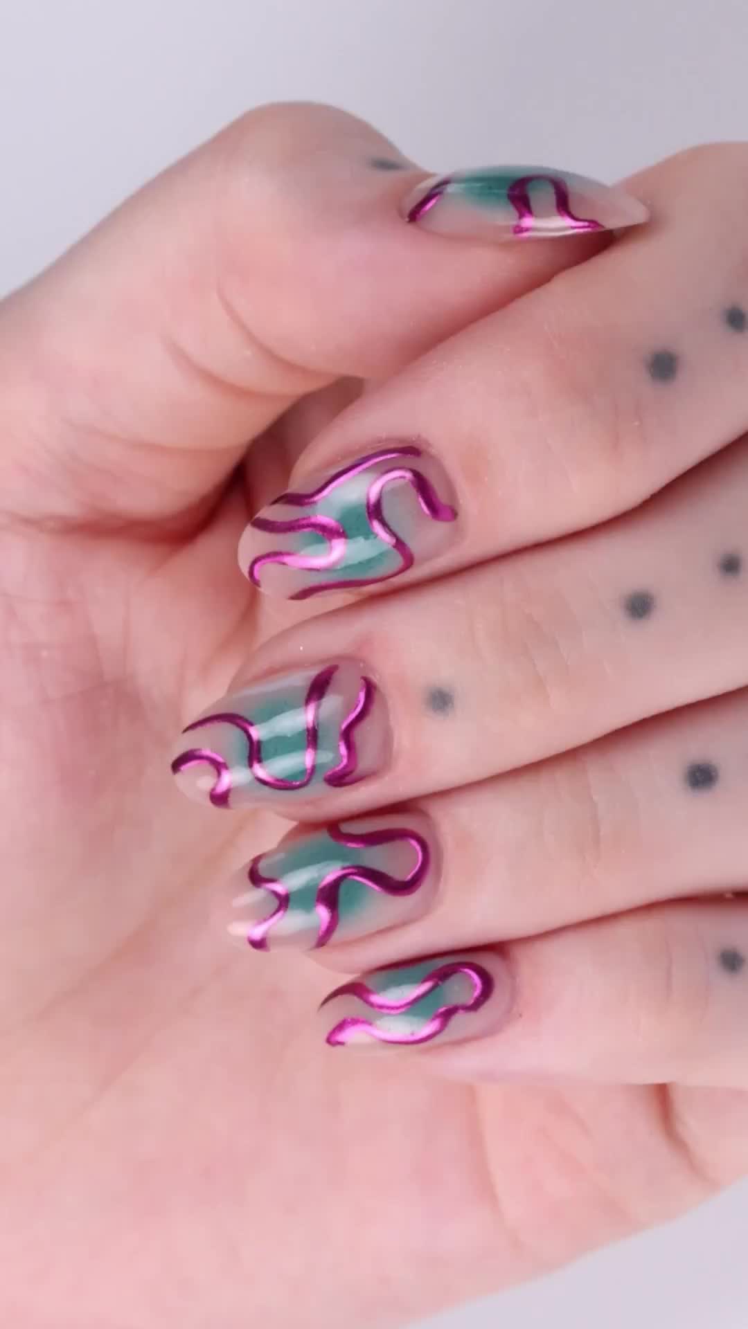 @Naio Nails