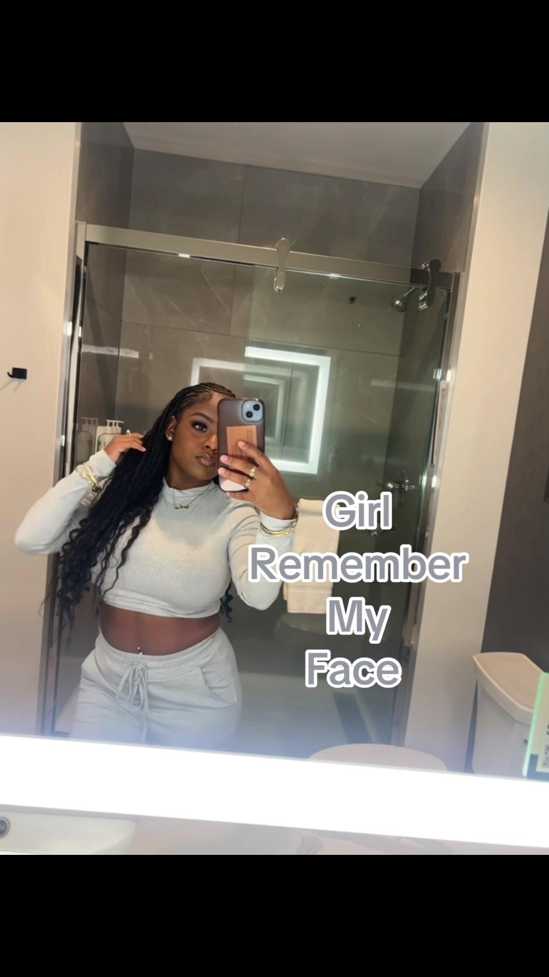 @Shani Amari🥰